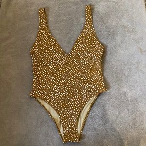 Wanderlust swimsuit one piece - size large - Reef spot mustard
